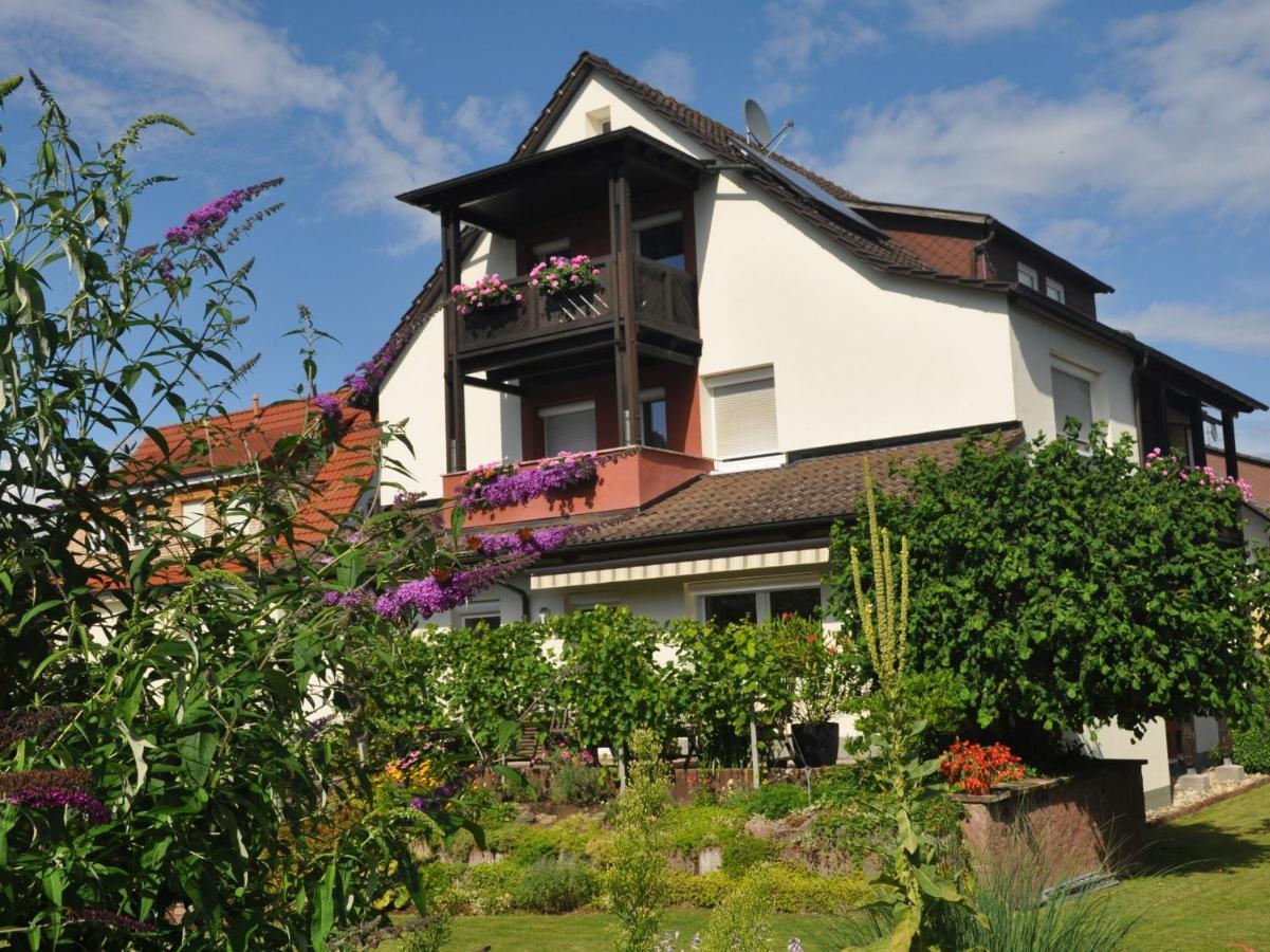 Appartement Haus Klug Bad Soden-Salmunster Bagian luar foto